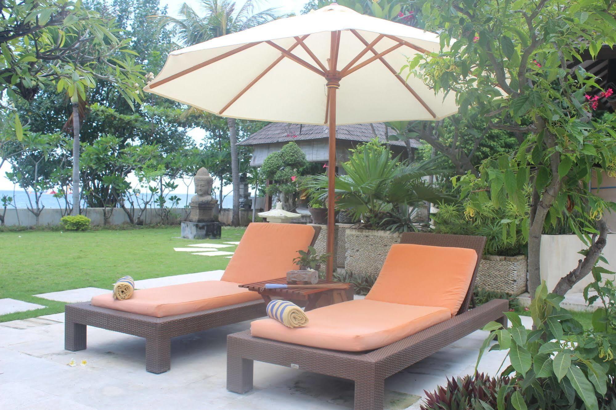 Frangipani Beach Hotel Lovina Kültér fotó